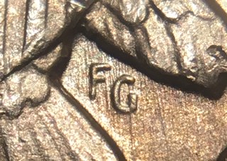 1964-D-RDV-001-Straight-G-Kennedy-Half-Dollar-Possible-New-DDR?