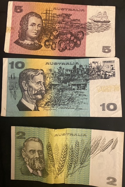 Old-Australian-Bank-Notes.-Value?