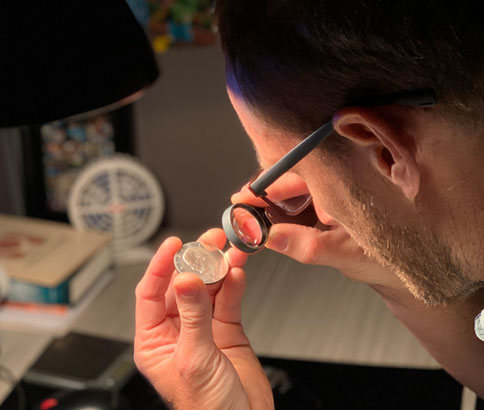 Opinions-Welcome---Is-It-Possible-To-Magnify-Too-Closely?-1985-P-Dime