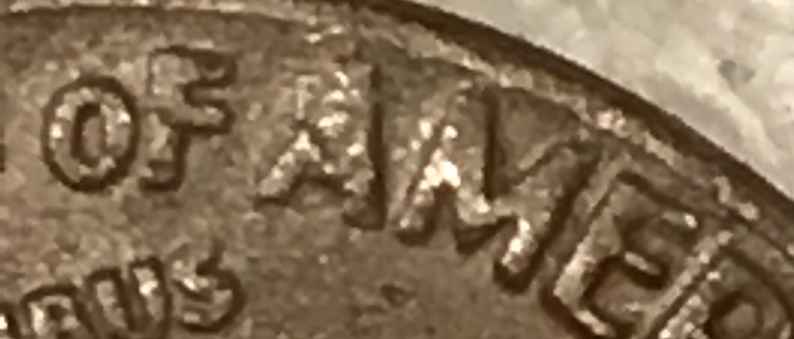 1971-Lincoln-Memorial-Penny-With-A--Die-Chip-Or-Cud?