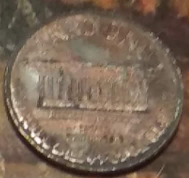 1989-Lincoln-Penny-With-Outer-Rim-Missing-On-Both-Sides