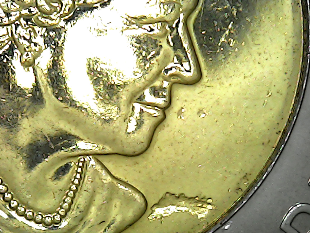 2018-Polar-Bear-Toonie,-Big-Strike-Through-&-Dot-Above-Date