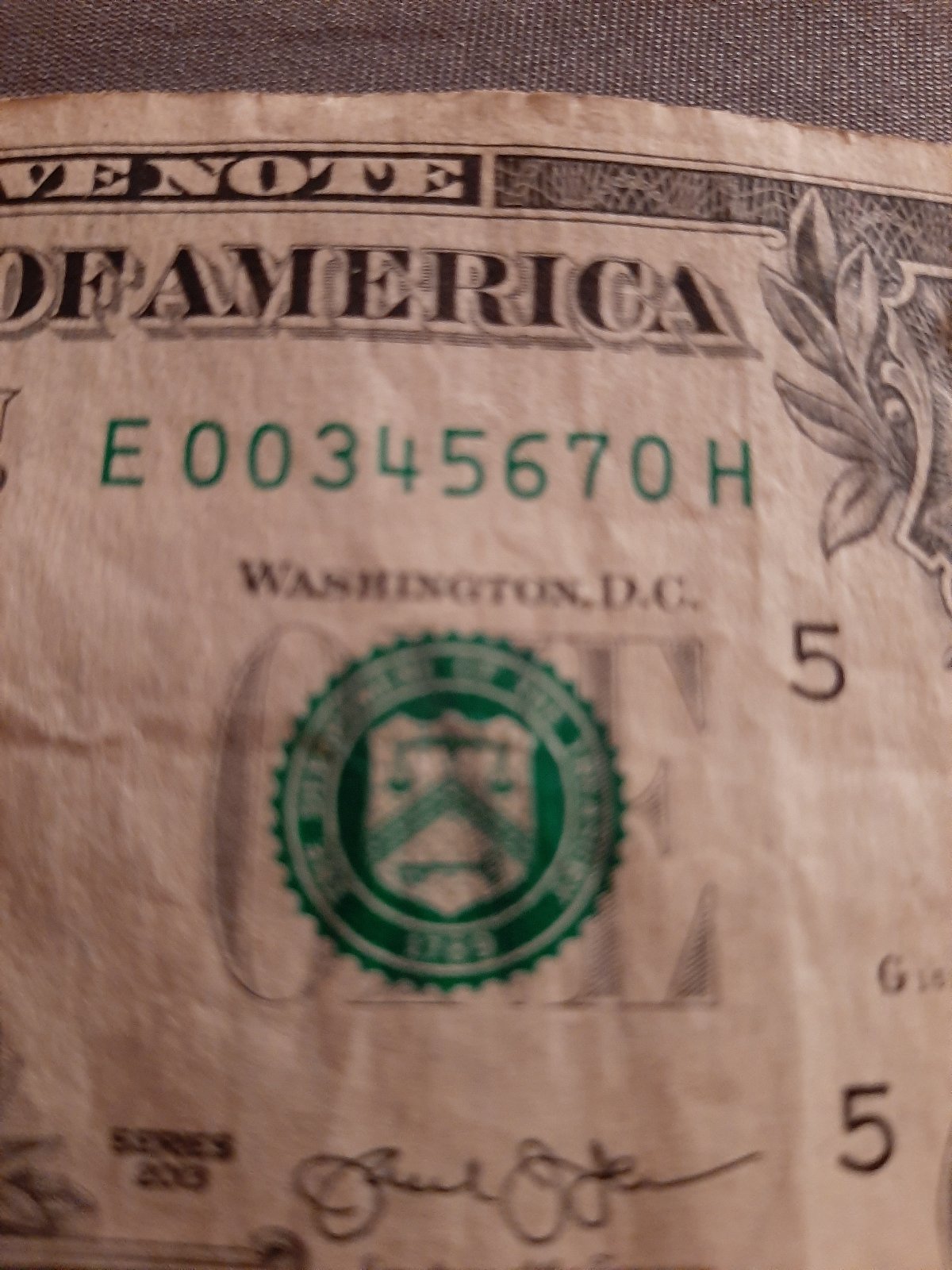 One-Dollar-Bill-I-Believe-Its-Ladder-But-No-Value-Idea