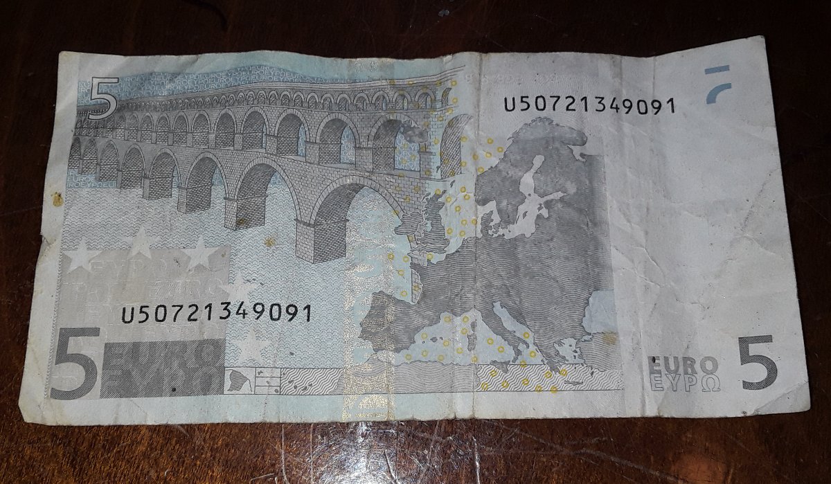 Not-Sure-About-Any-Money-Or-Country-Originated-Please-Help