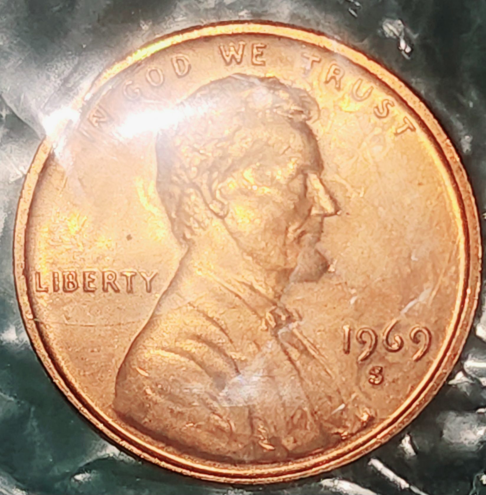 Hello.-Found-An-Uncirculated-1969-S-Penny-But-From-The-Philadelphia-Mint-Also-Might-Be-Double-Die