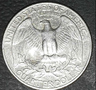 1982-D-Quarter-With-T-Error-On-Face