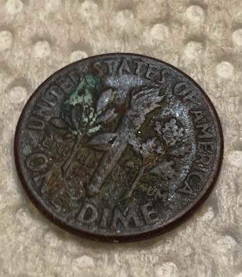 Missing-Cladding-Layer-On-1970-D-Dime?