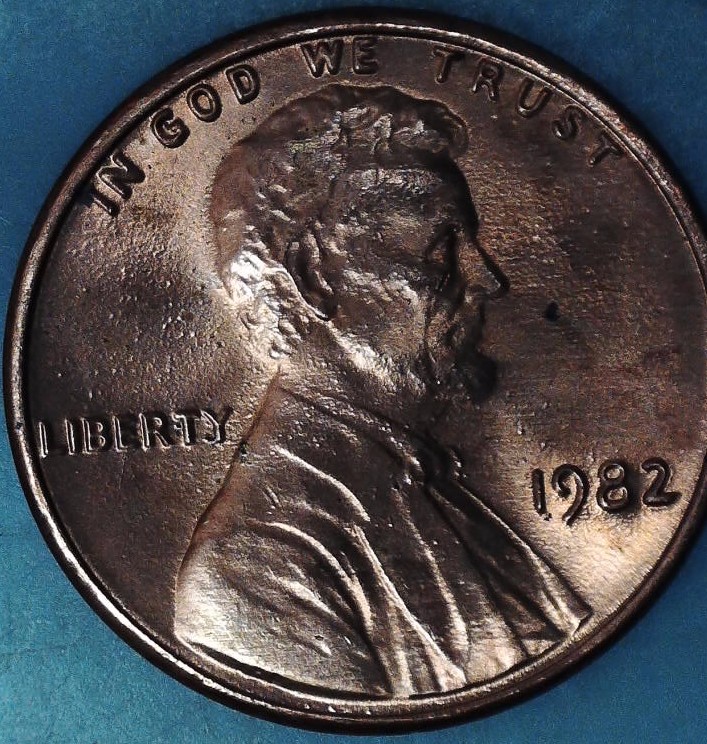 1982-Lg-Date-LMC,-Coin-2-Grade?