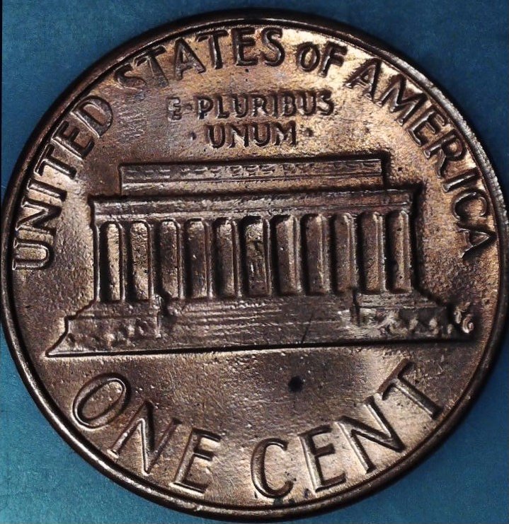 1982-Lg-Date-LMC,-Coin-2-Grade?