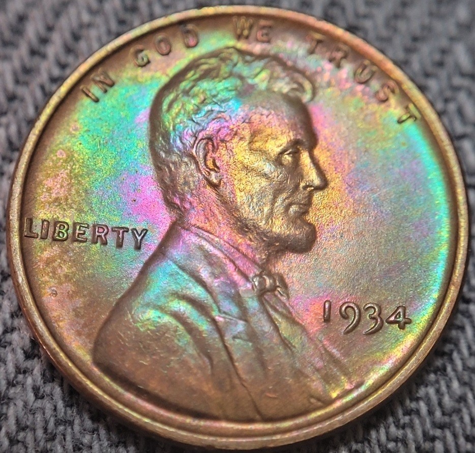 1934-Lincoln-Wheat-Cent,-You-Vs-PCGS