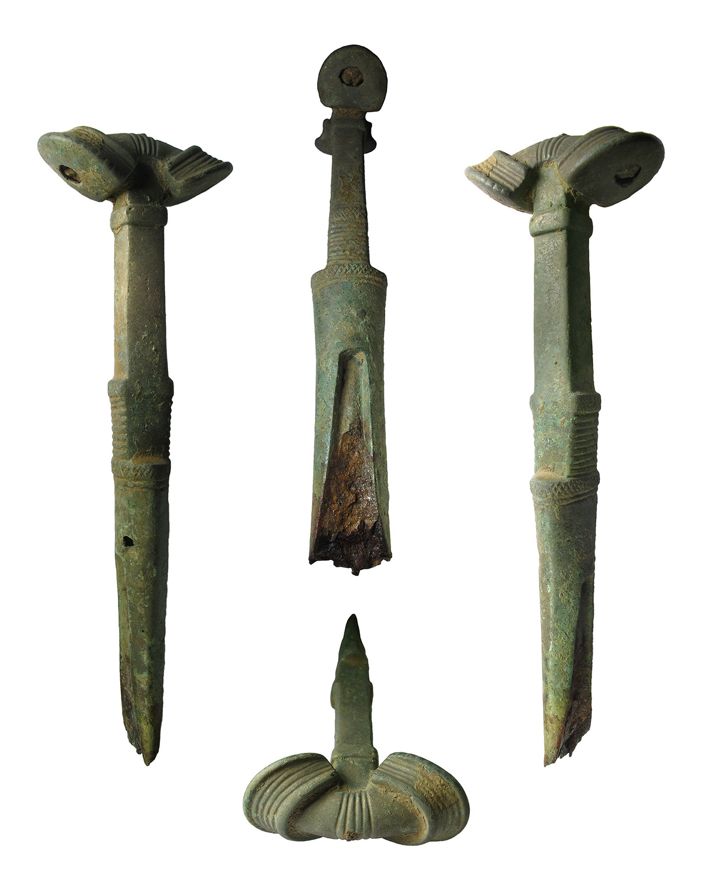 New-Gallery-Of-Ancient-Bronze-Weaponry-From-Western-Asia