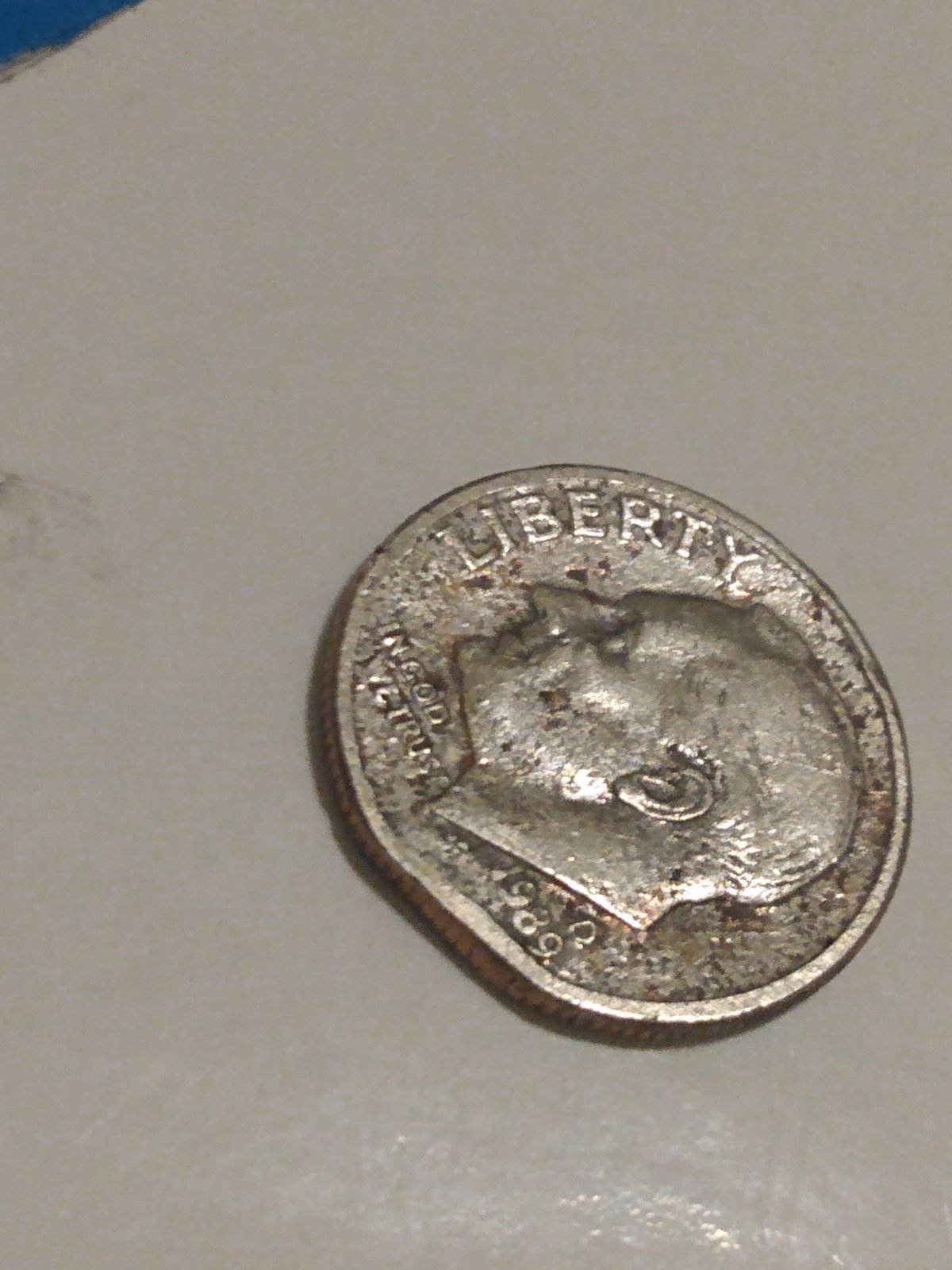 This-Is-A-1989-D-Roosevelt-Dime.-Does-Anyone-Know-Anything-About-This?