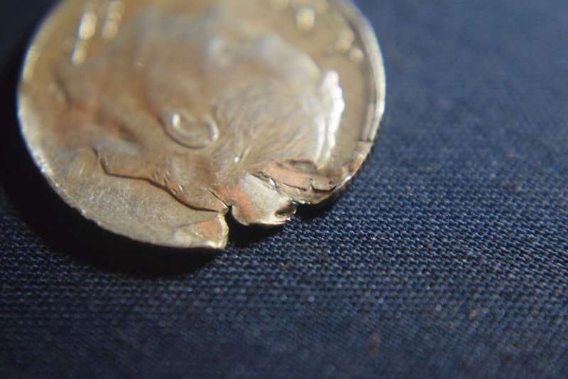 Rag-Clip/End-Of-Strip-Silver-Dimes