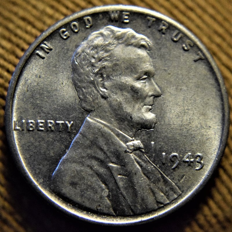 1943-Steel-Retained-Cud