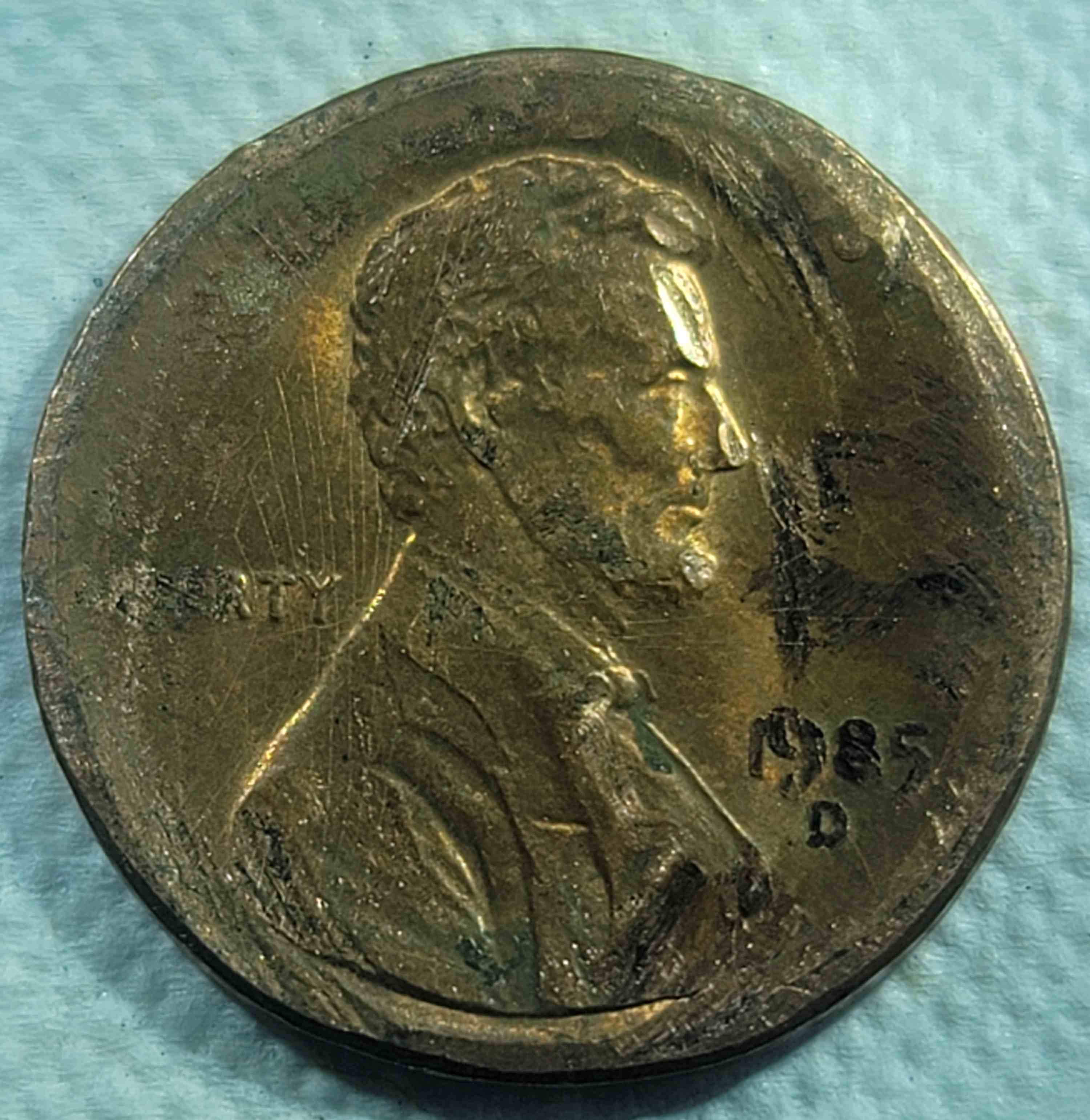 1885-D-Penny-Error-Or-Damaged?