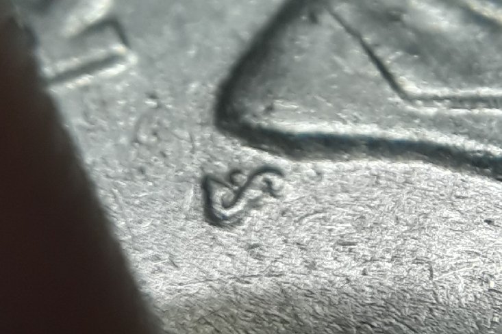2004-Philippine-1-Piso-Doubled-Die?