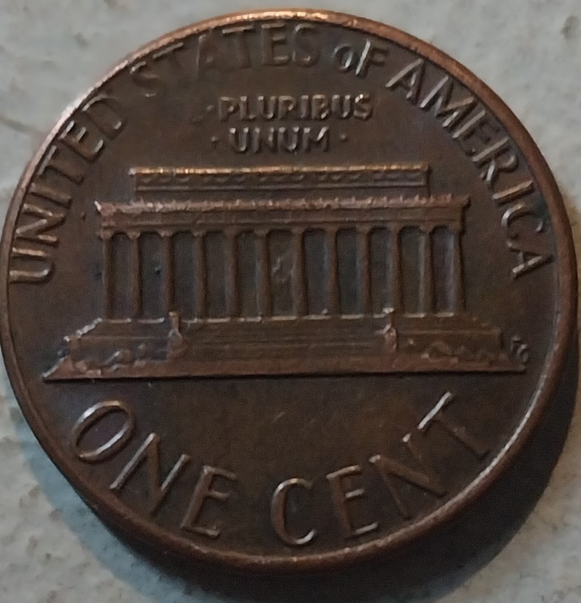 1983-P-Lincoln-Cent-Kinda-Looks-Like-It-Could-Be-The-Extra-G