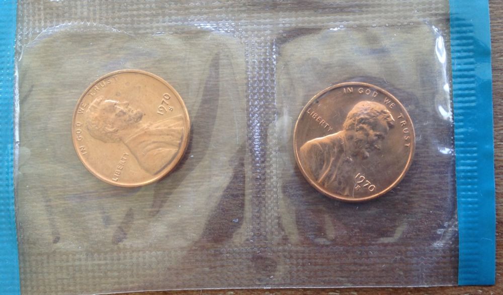 1970-US-Mint-Set-With-Two-1970-S-Cents