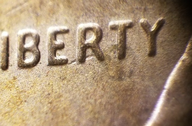 2015-D-Penny..r-On-Top-Of-R?