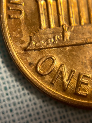 1972-D-Lincoln-Cent,-Memorial-Is-Crooked-Or-Risen--Or-Flattened-Not-Sure-At-All