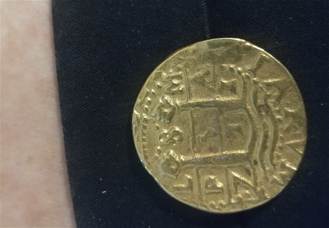 Shipwreck-Coin-With-Low-Specific-Gravity-1736-8-Real-