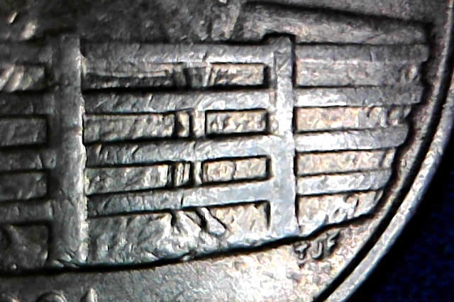 Edward-Scissors-Hand--House-&-Ghost-Riders-Horse---2001-Kentucky-Quarter