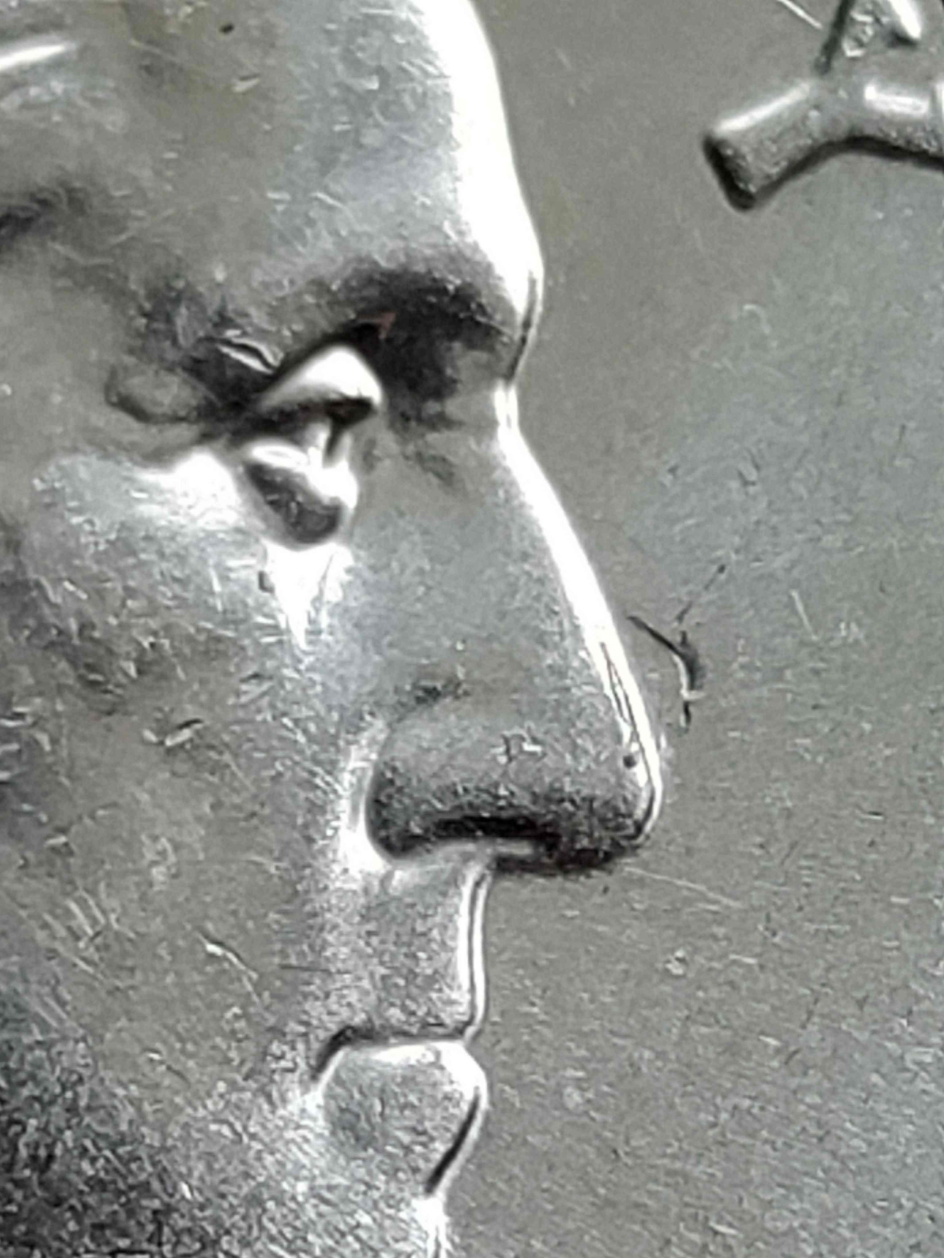 2022-D-Nina-Warren-Quarter-Die-Chip-And-Die-Crack?