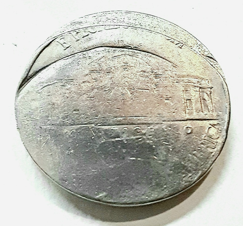 2001-Jefferson-Nickel-That-Looks-Smudged-&-Possible-Offcentre-Broadstrike?