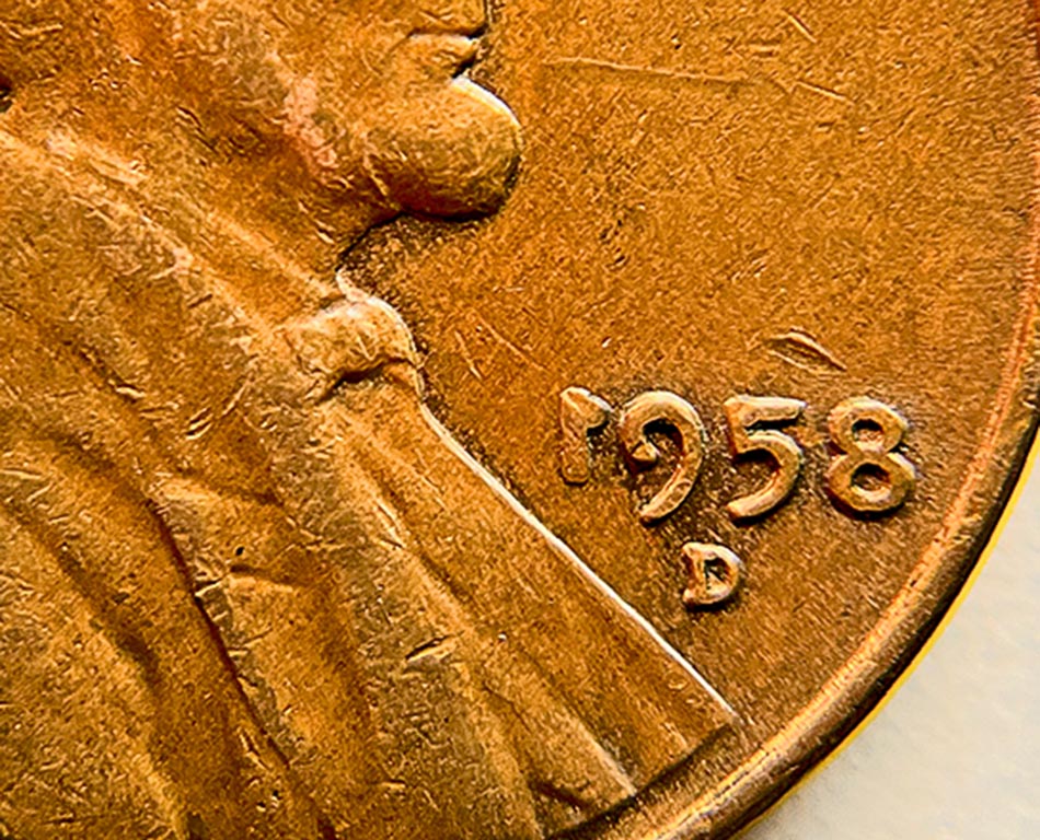 1958-D-Lincoln-Wheat-Penny-With-A-Closed-Letter-