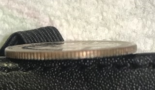 Is-A-Quarter-Being-Blank-On-One-Side-Possible-?