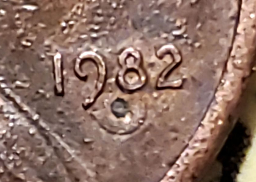 1982-Lincoln-Penny-Small-Date-And-Mint-Error