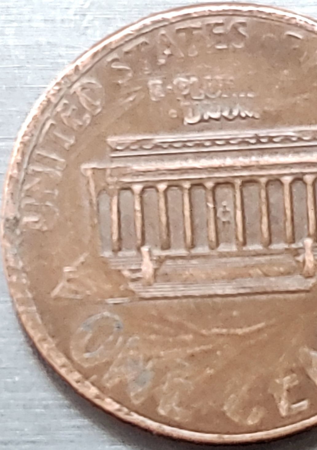 1998-D-Lincoln-Penny-With-Some-Odd-Lettering