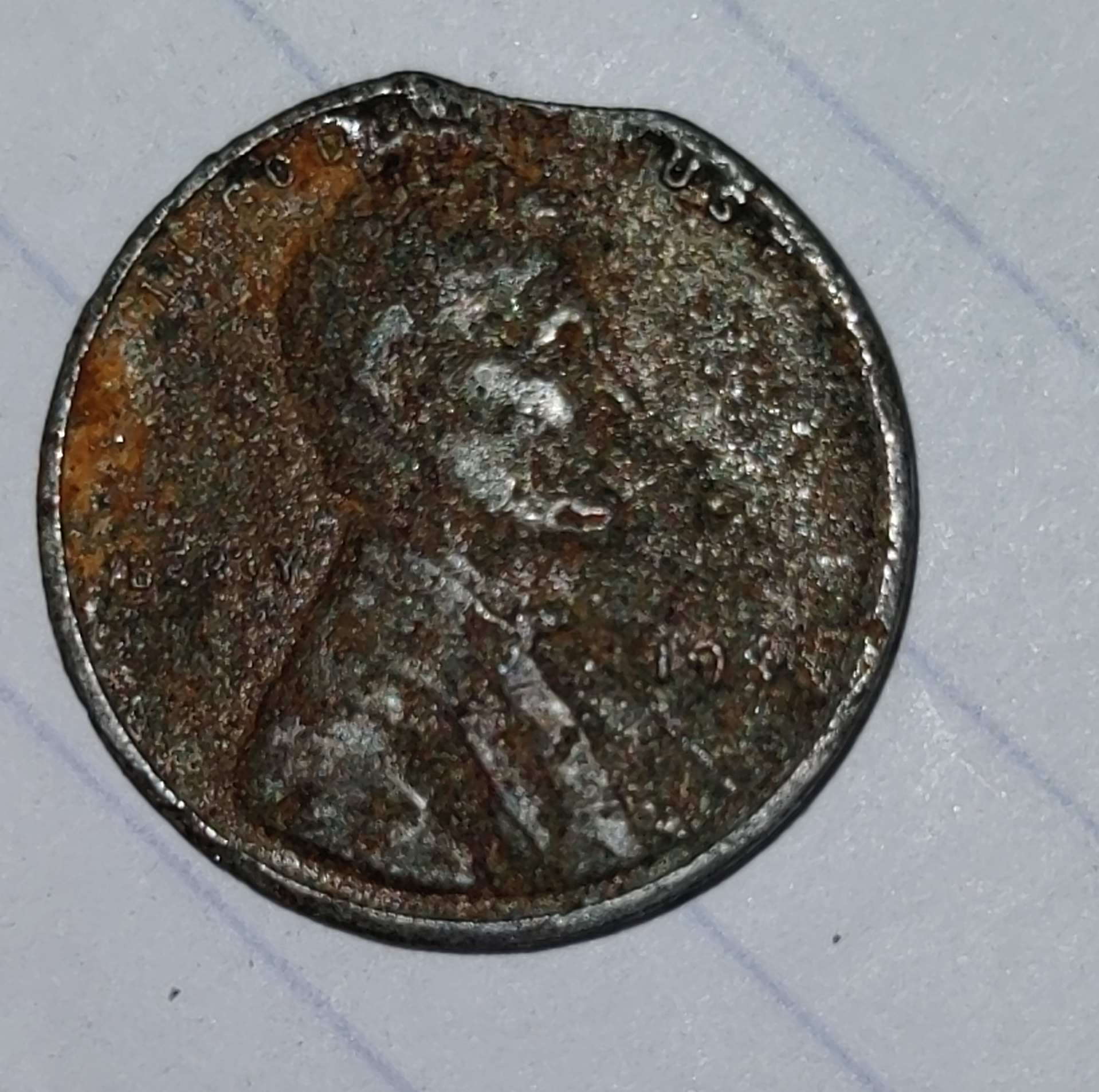 Came-Across-This-Penny-Can't-Tell-The-Date-Any-Thoughts?-Is-This-A-Steel-Wheat-Penny-My-First-One?