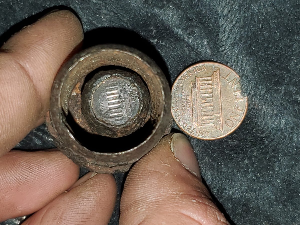 Need-Help-Identifying-Id:-Lead-Seal-Mold-Of-US-Cent