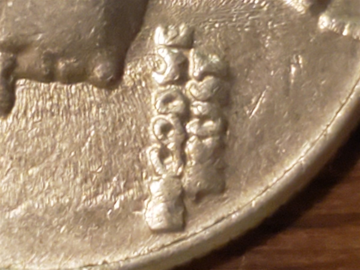 Needing-Advice-On-This-1982-D-Quarter