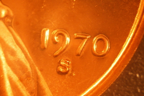 1970-S/S-Large-Date-Lincoln-Memorial-Cent?-Machine-Or-Die-Doubling?