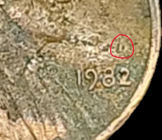 1982-D-Copper-Large-Date-Penny-Wrong-Mint-Mark-Placement?