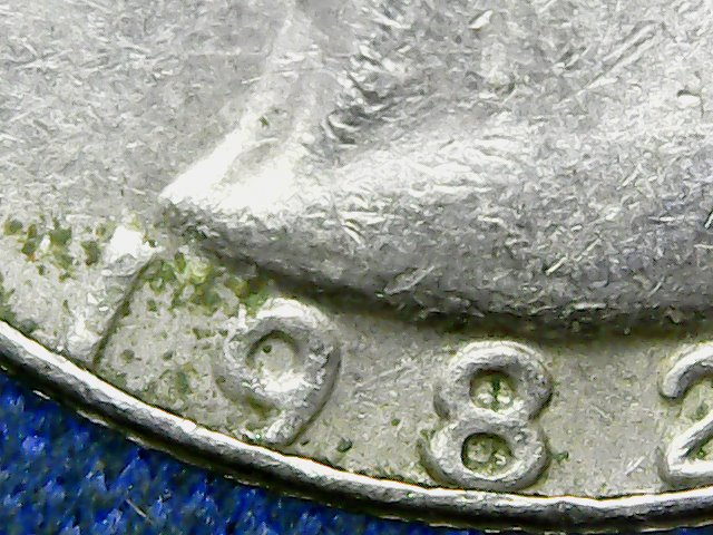 1982-Quarter-Error-Question-Has-Anyone-Ever-Seen-This