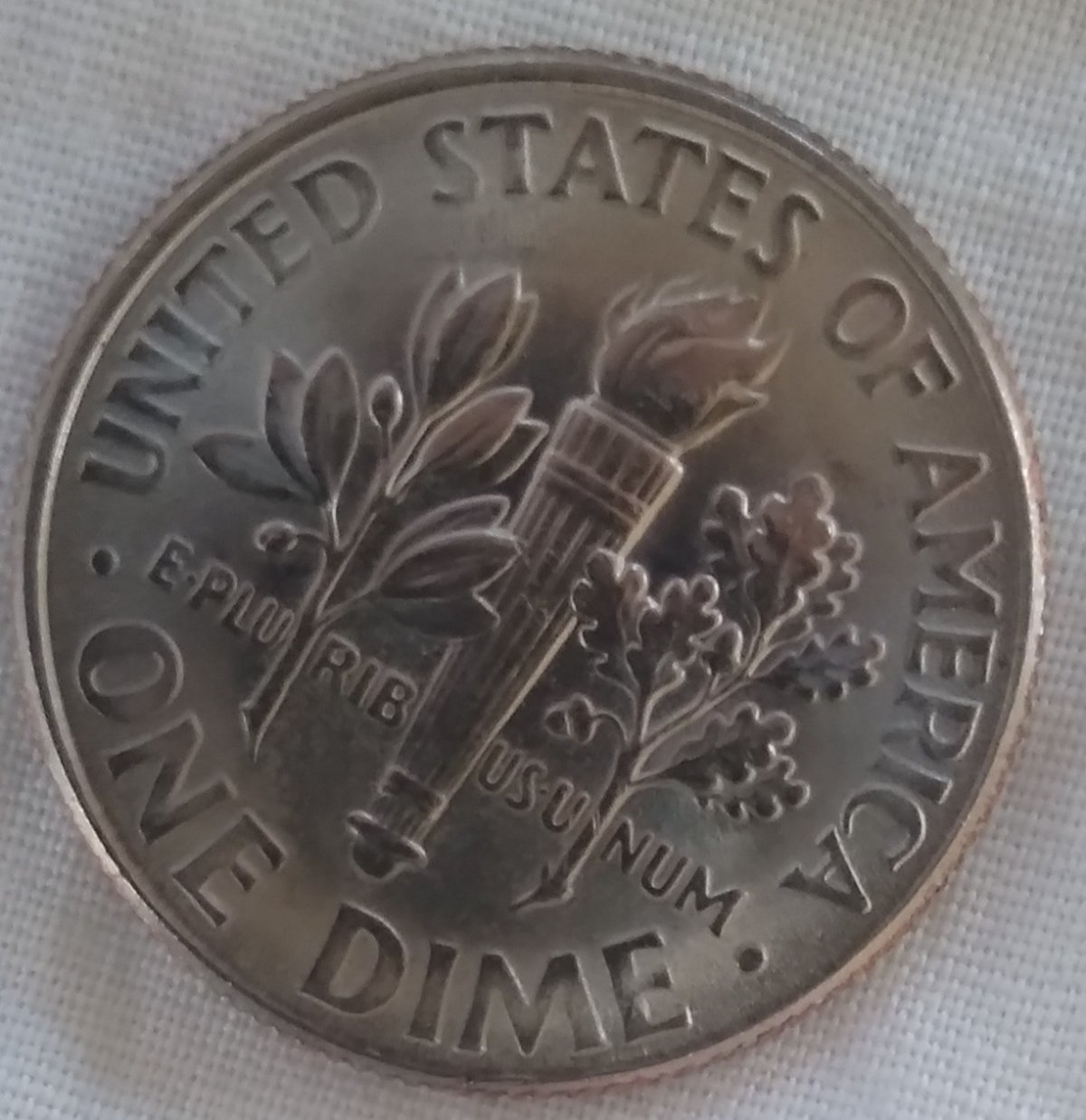 2017-D-Roosevelt-Dime-With-The-Weirdest-Damage-Ever.-I-Think.