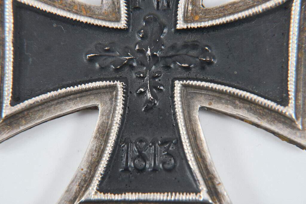 I-Would-Like-To-Hear-Your-Opinions-About-This-Cross-Please-!
