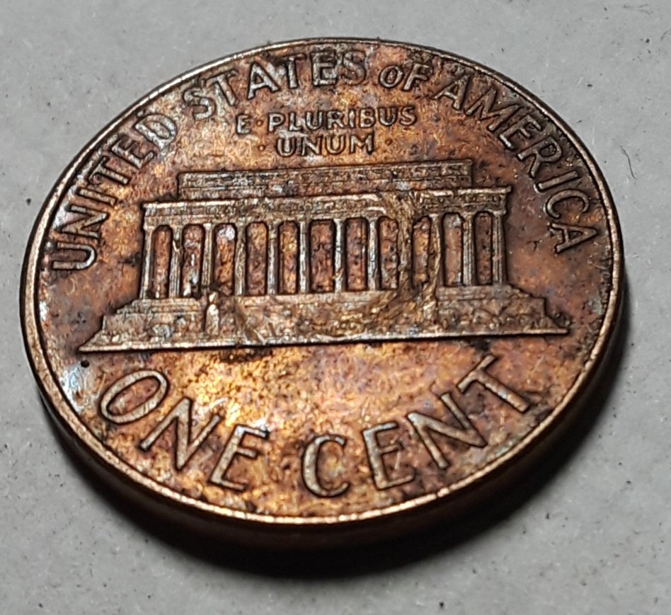 1968-Lincoln-Coin-Shaped-Like-A-Wedge,-Plating-Coming-Off?-Huh?