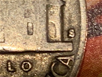 1941-5c-Large-S?-Small-S?-Is-It-Valuable-In-Its-Condition?