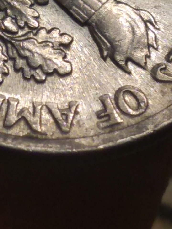 2000-P-Dime-With-Die-Adjustment-Strike-Error?