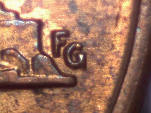 1989-Lincoln-Memorial-Cent-Designers-Initials.-The-Same-?