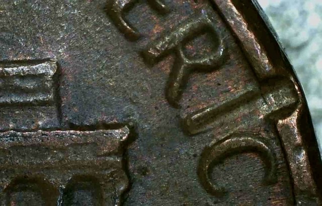 1983-Lincoln-Memorial-Cent---PMD-Or-Strike-Through?