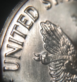 1987-Silver-Eagle-With-Die-Polishing-Marks-All-Over-The-Reverse-Fields