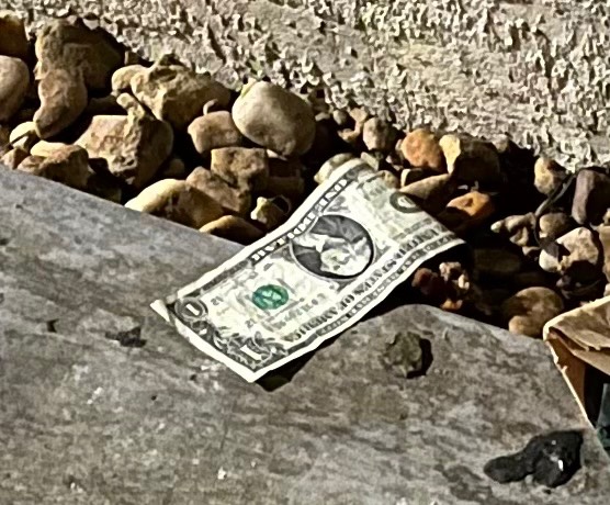 Post-Your-Stories-&-Pix-Of-Found-Money