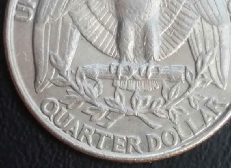 Double-Die-On-1994-D-Quarter-Reverse-On-Word-Quarter-Dollar
