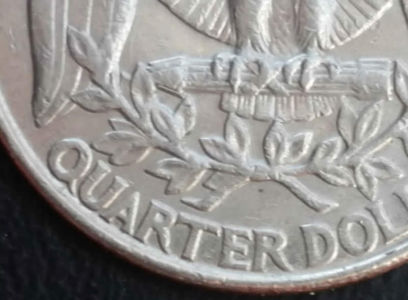 Double-Die-On-1994-D-Quarter-Reverse-On-Word-Quarter-Dollar