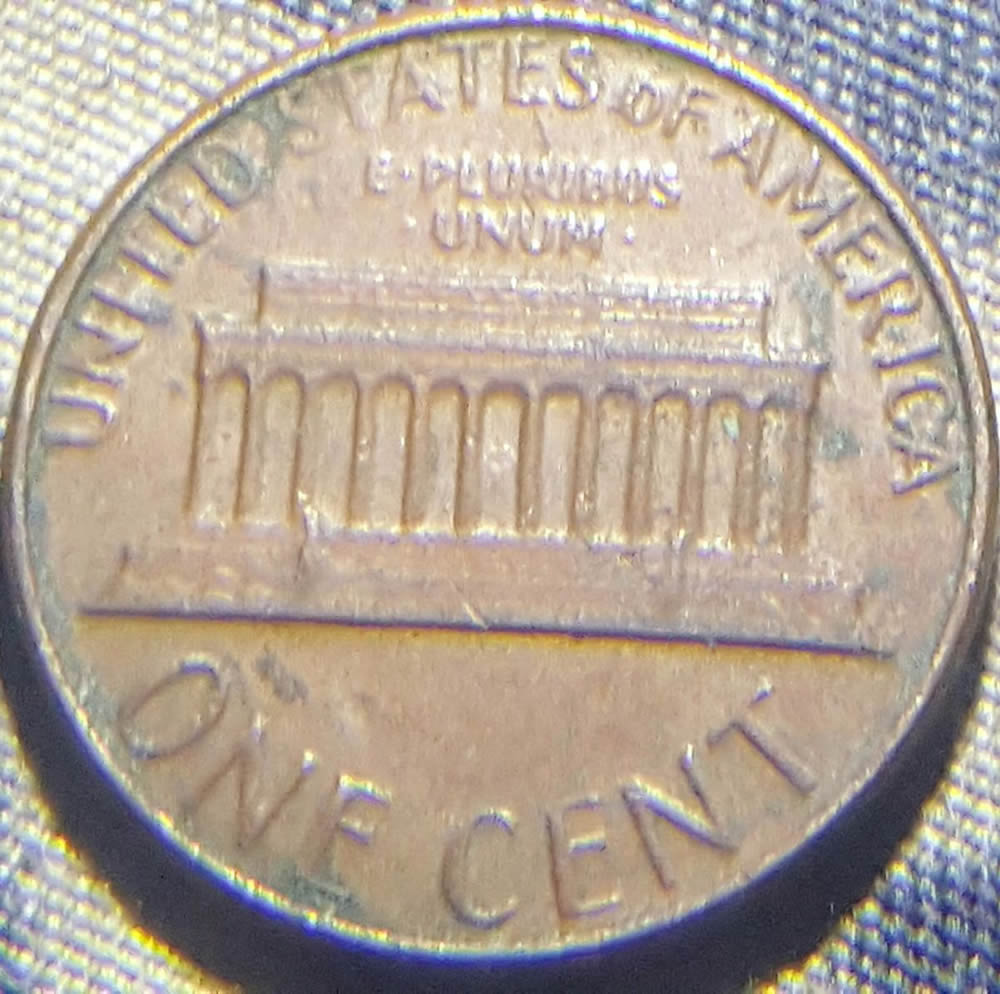 Why-Does-This-1982-Copper-Have-A-Globbed-Up-FG